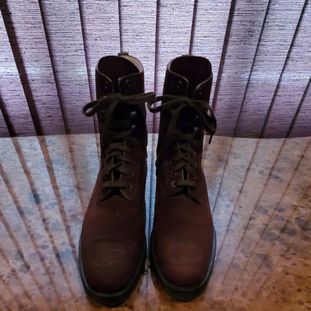 Chanel brown suede boots